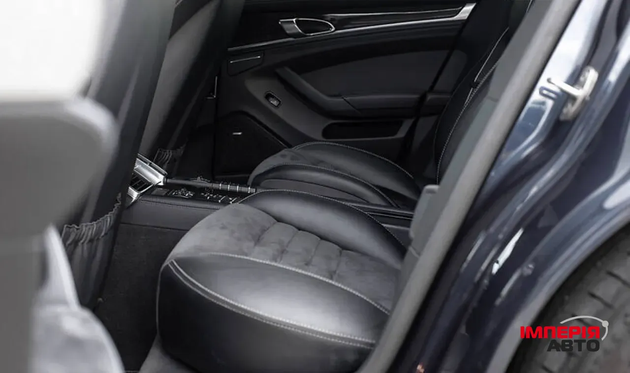 Porsche Panamera - фото 15
