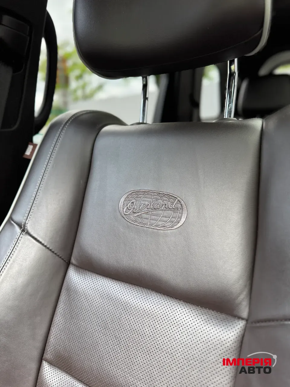 Jeep Grand Cherokee - фото 17