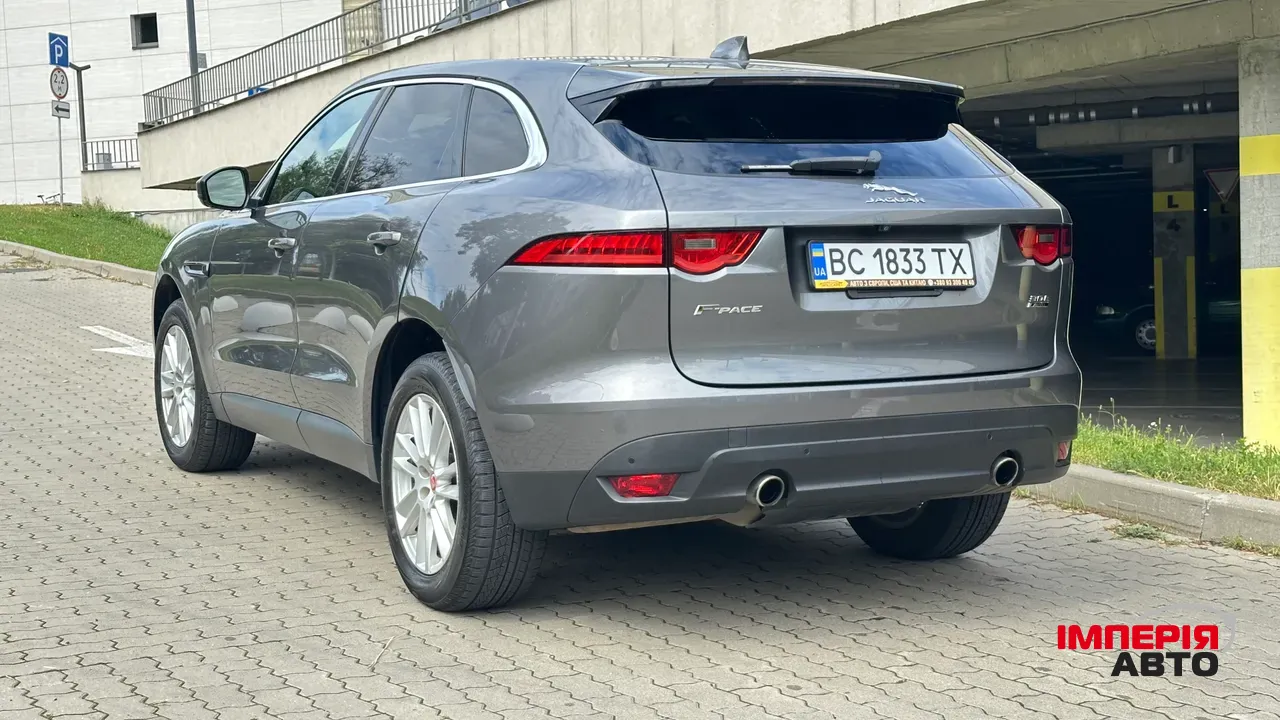 Jaguar F-Pace - фото 5