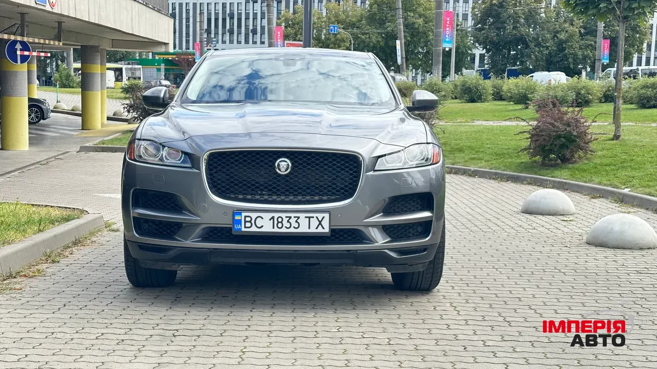 Jaguar F-Pace - фото 2