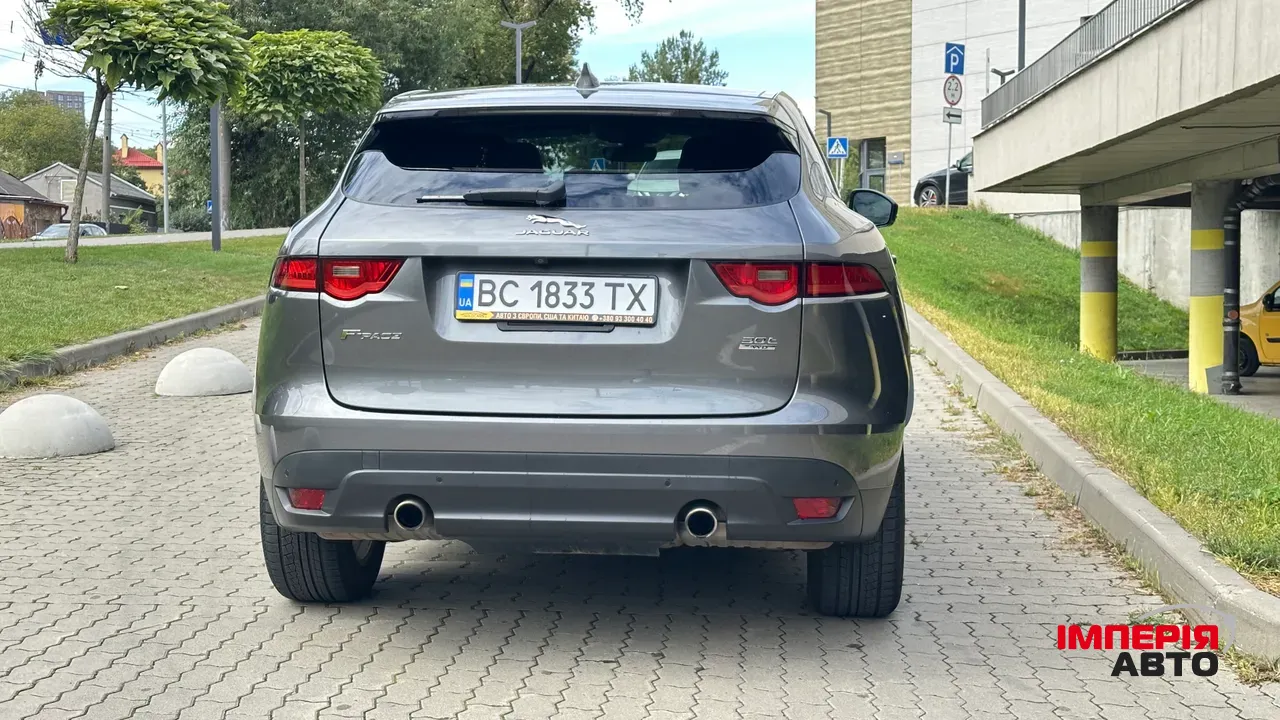 Jaguar F-Pace - фото 4