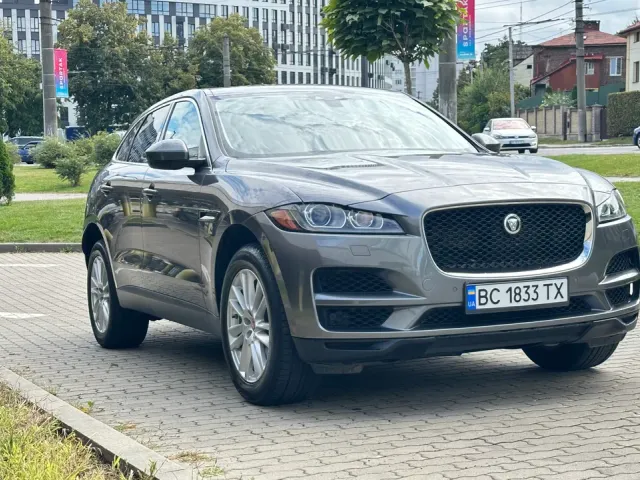 Jaguar F-Pace - фото 1