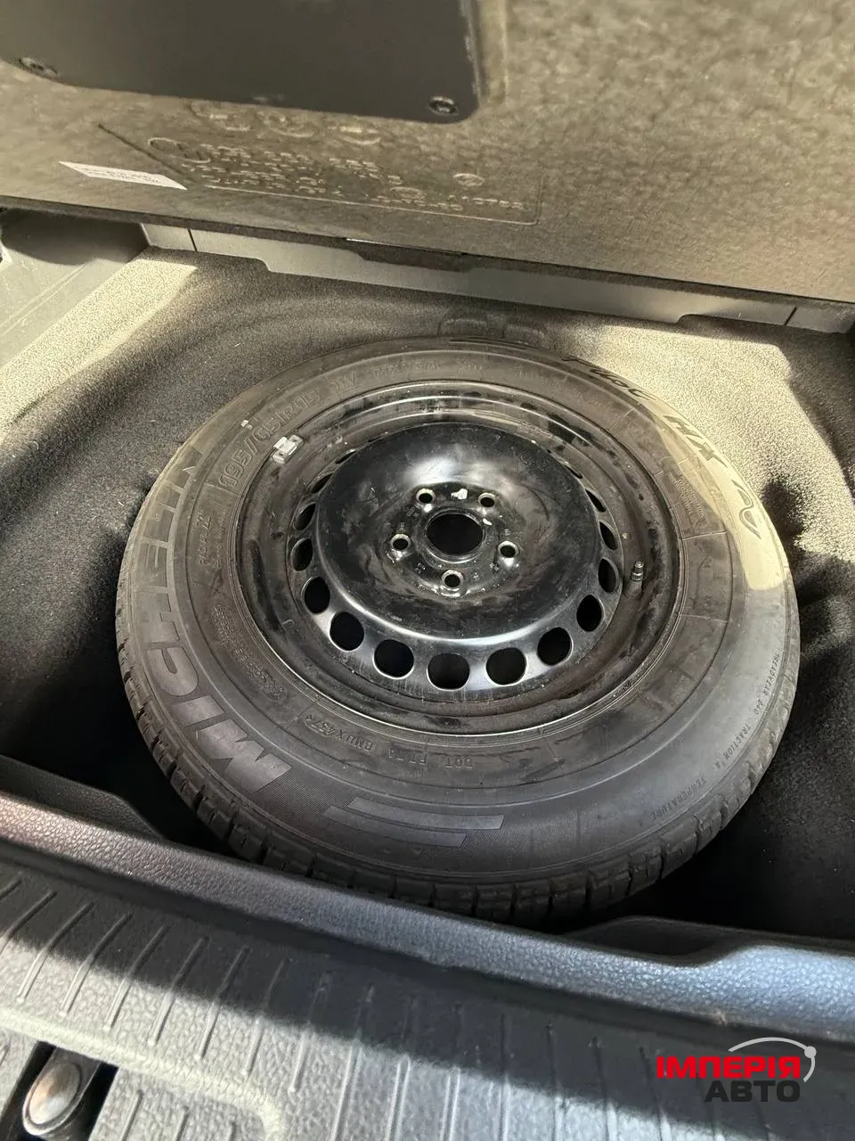 Volkswagen Golf - фото 19