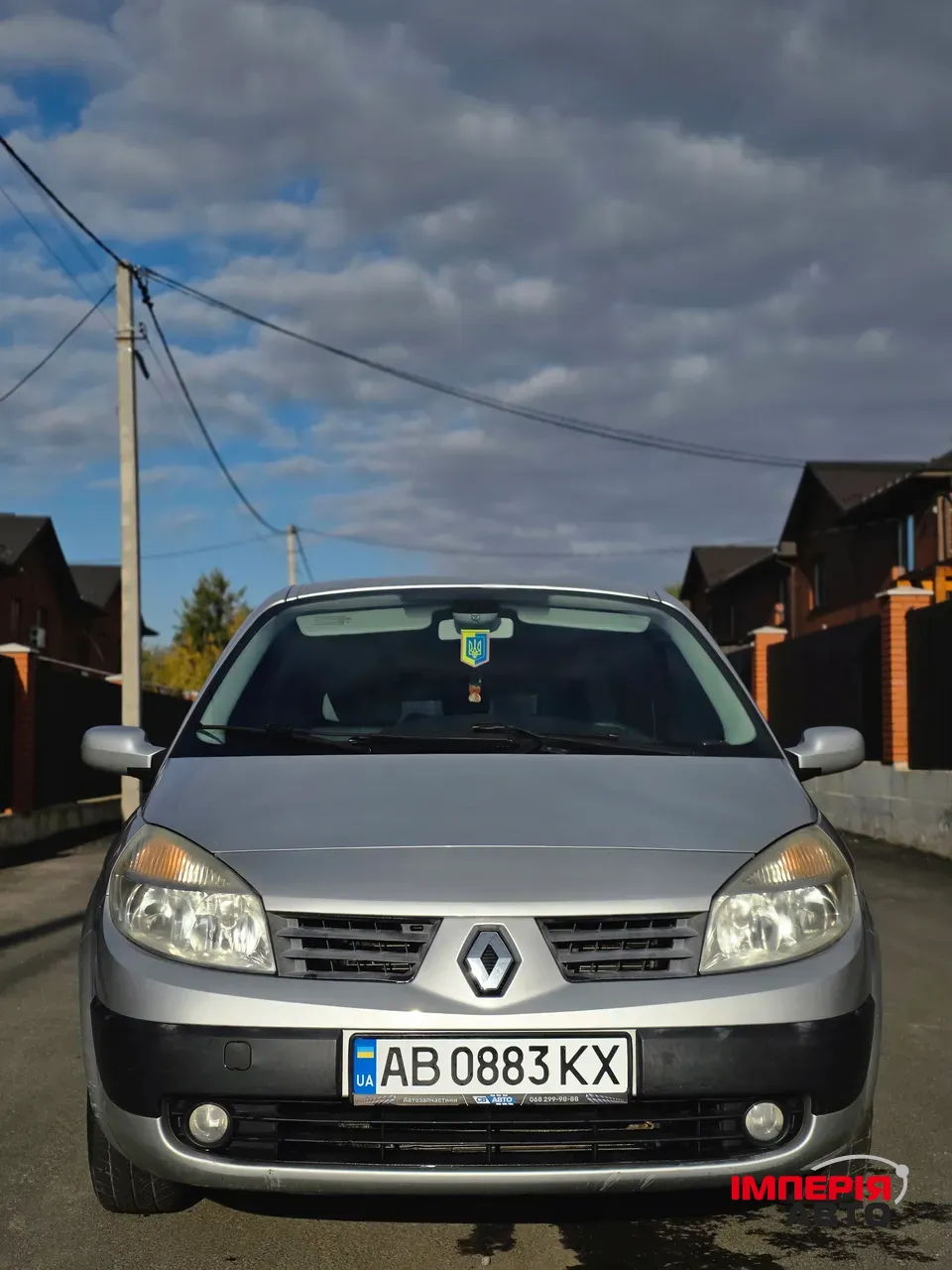 Renault Scenic - фото 2
