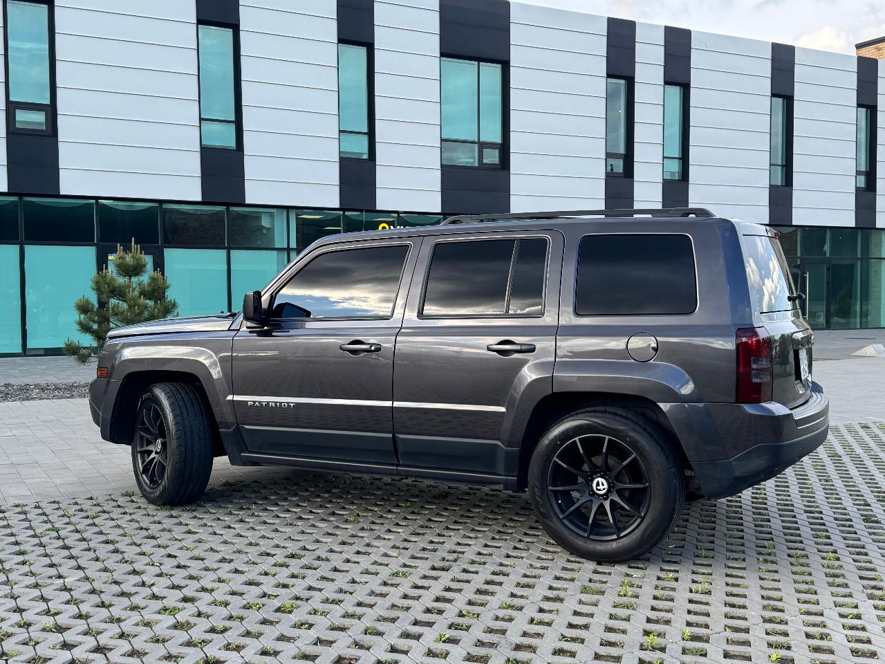 Jeep Liberty (Patriot) - фото 22