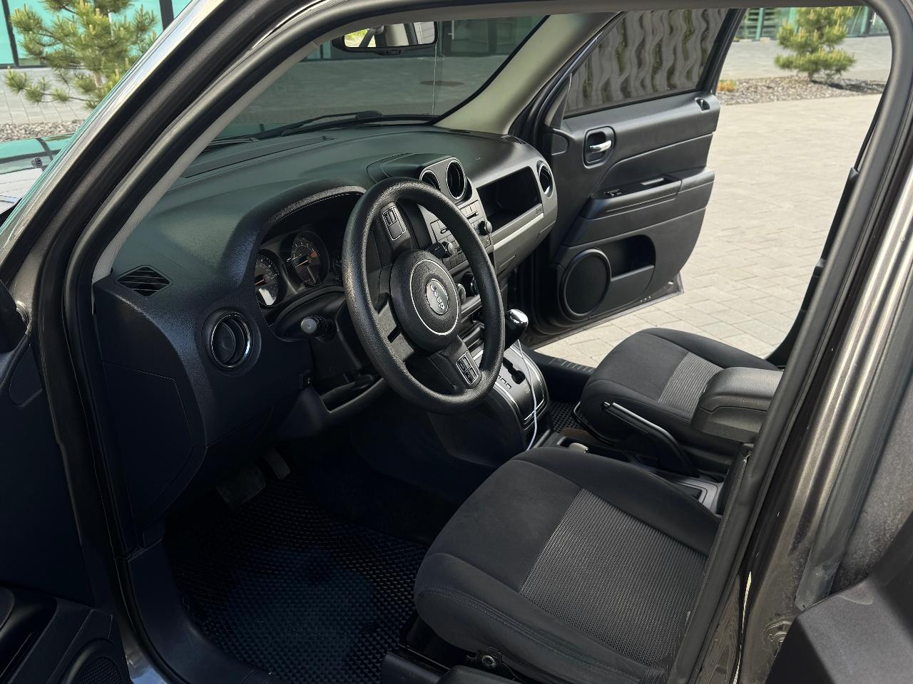 Jeep Liberty (Patriot) - фото 13