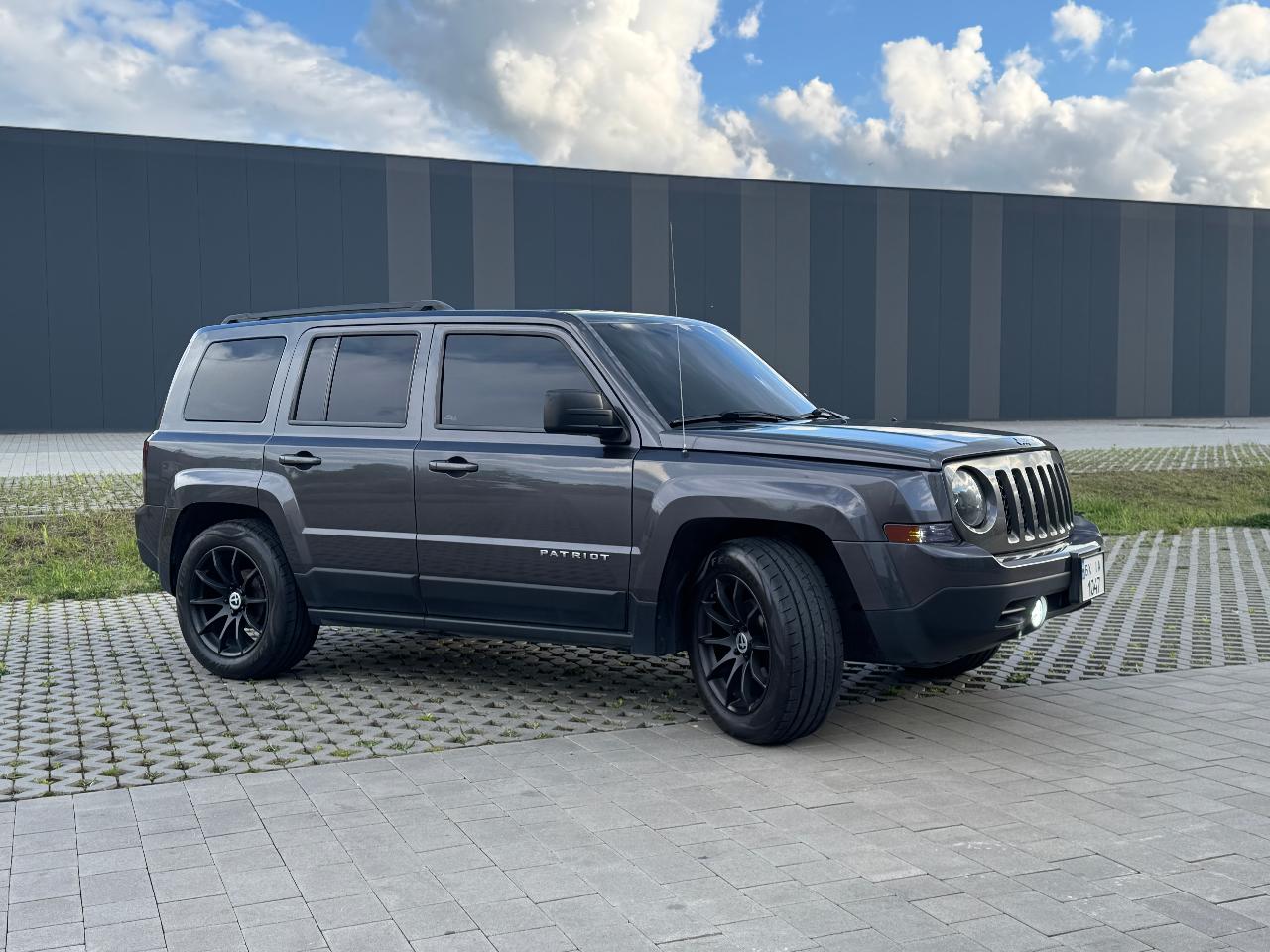 Jeep Liberty (Patriot) - фото 15