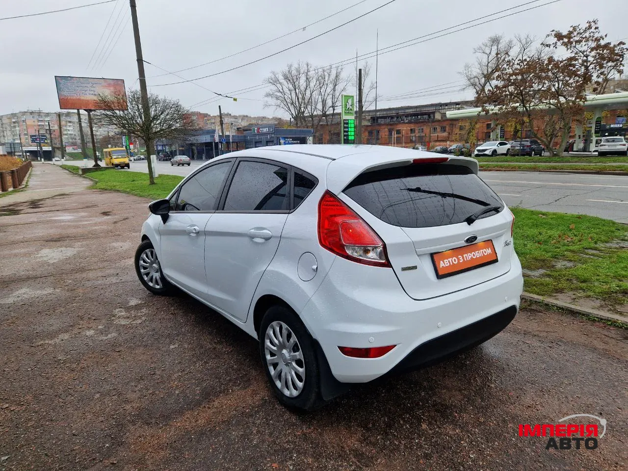 Ford Fiesta - фото 5