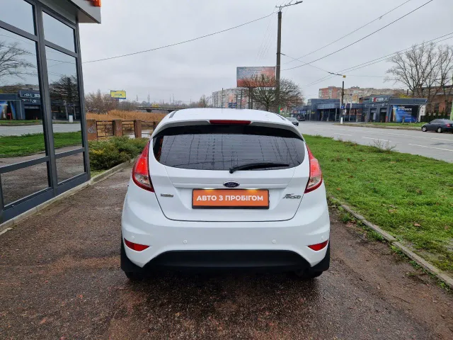 Ford Fiesta - фото 4