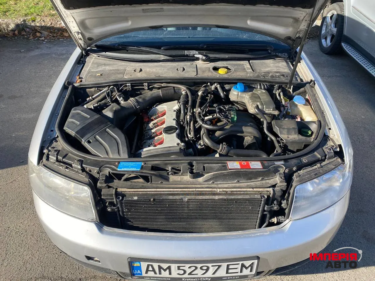 Audi A4 - фото 9