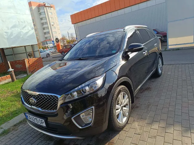 Kia Sorento - фото 1