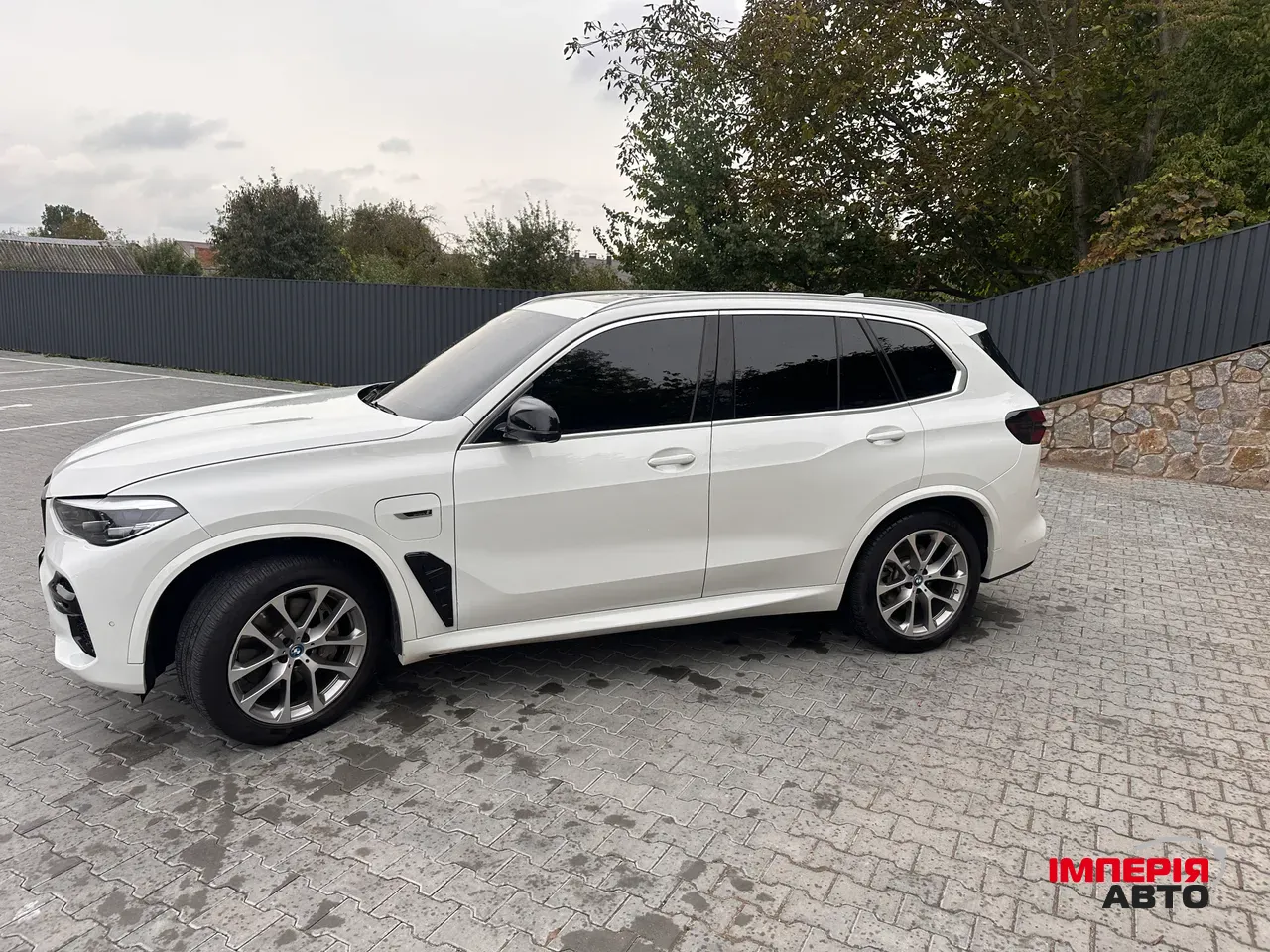 BMW X5 - фото 6