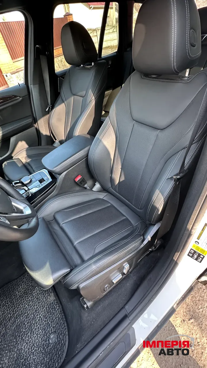 BMW X3 - фото 7