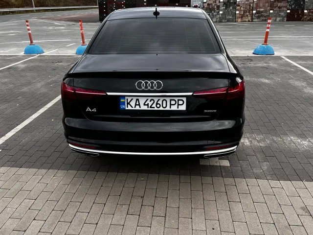 Audi A4 - зображення 2