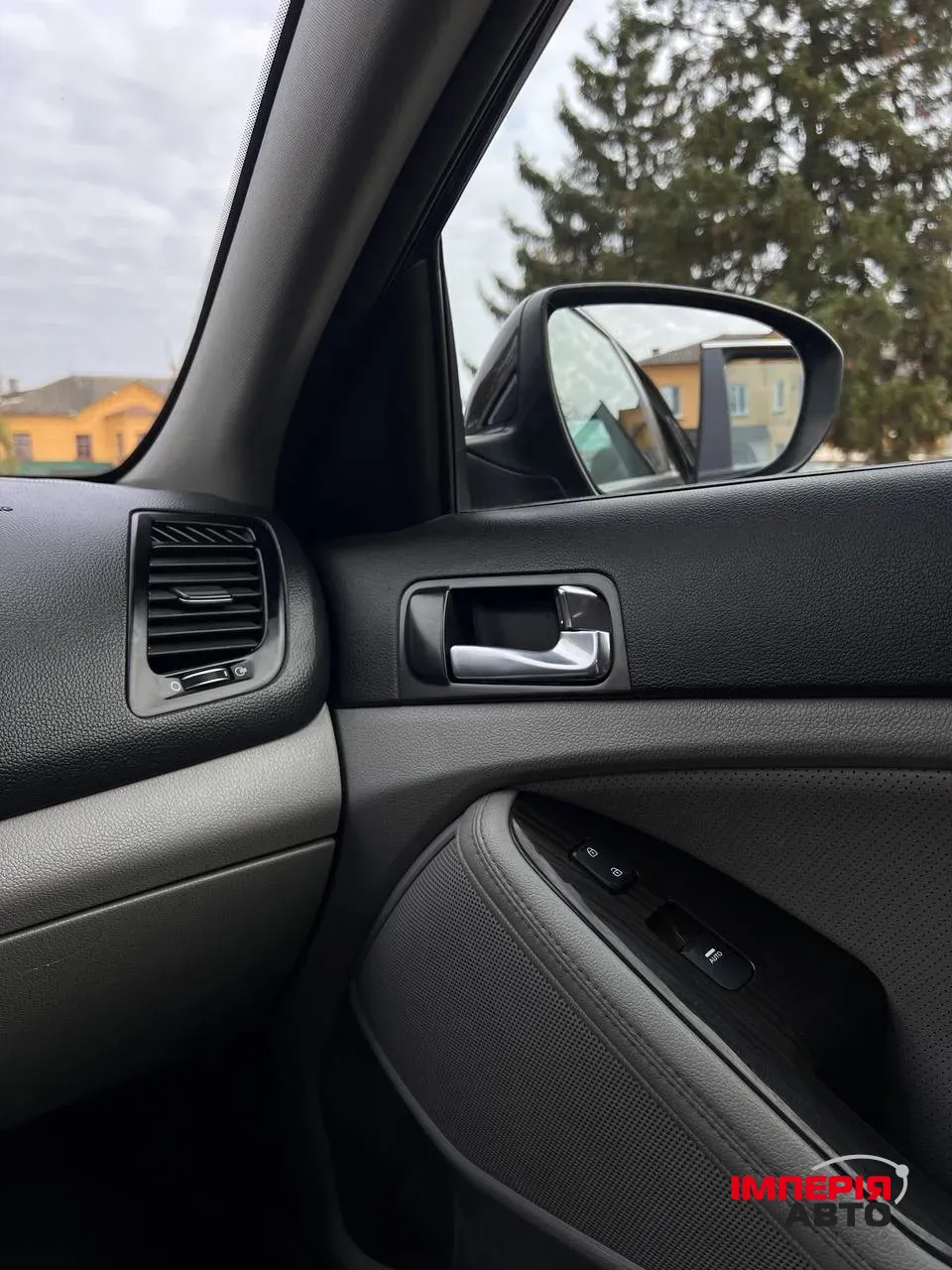 Kia Optima - фото 24