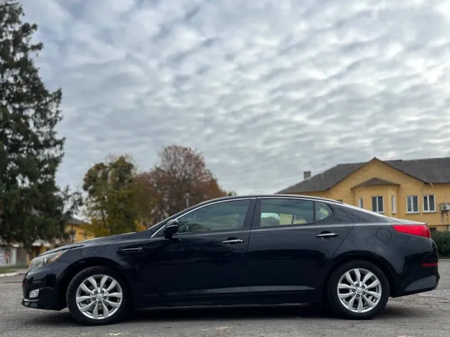 Kia Optima - фото 2