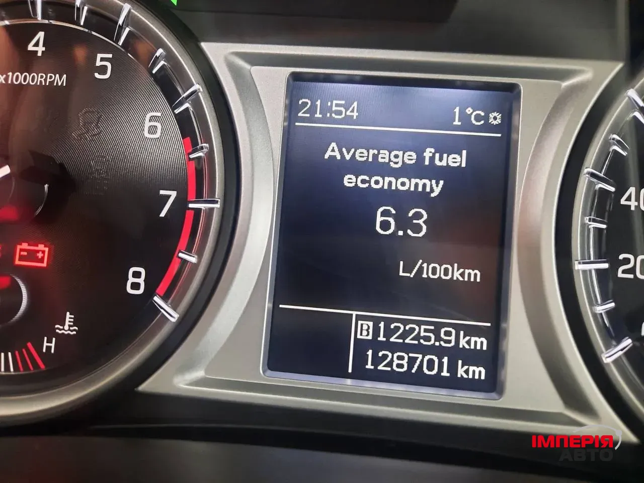 Suzuki Vitara - фото 3