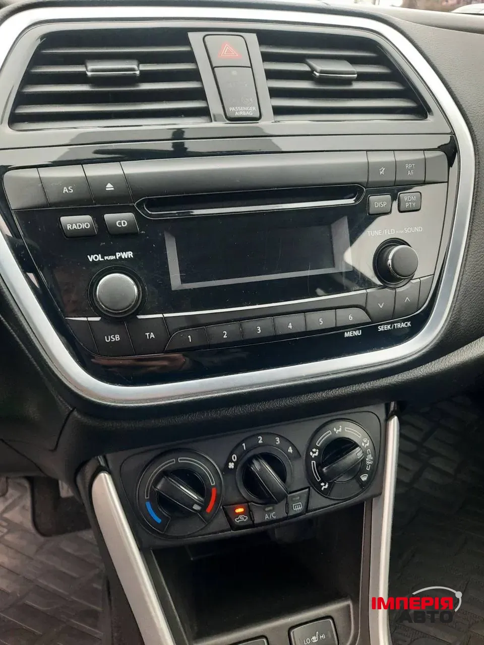 Suzuki SX4 - фото 9