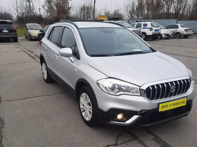 Suzuki SX4 - фото 4