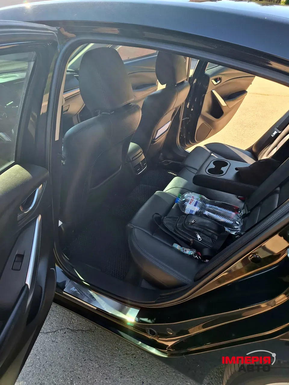 Mazda 6 - фото 12