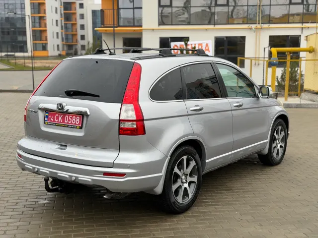 Honda CR-V - фото 4