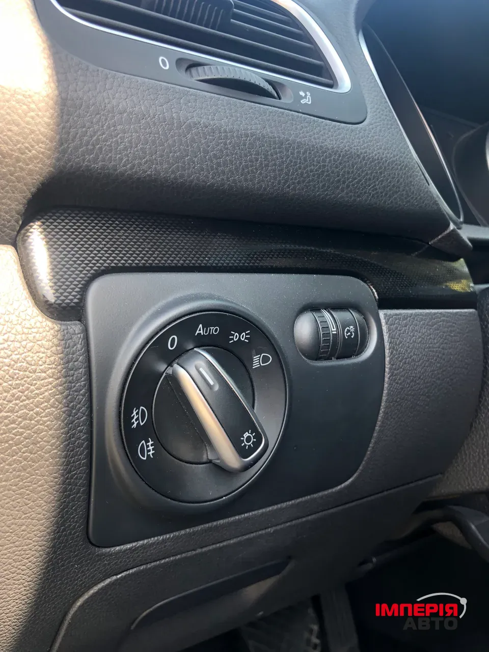 Volkswagen Golf - фото 8