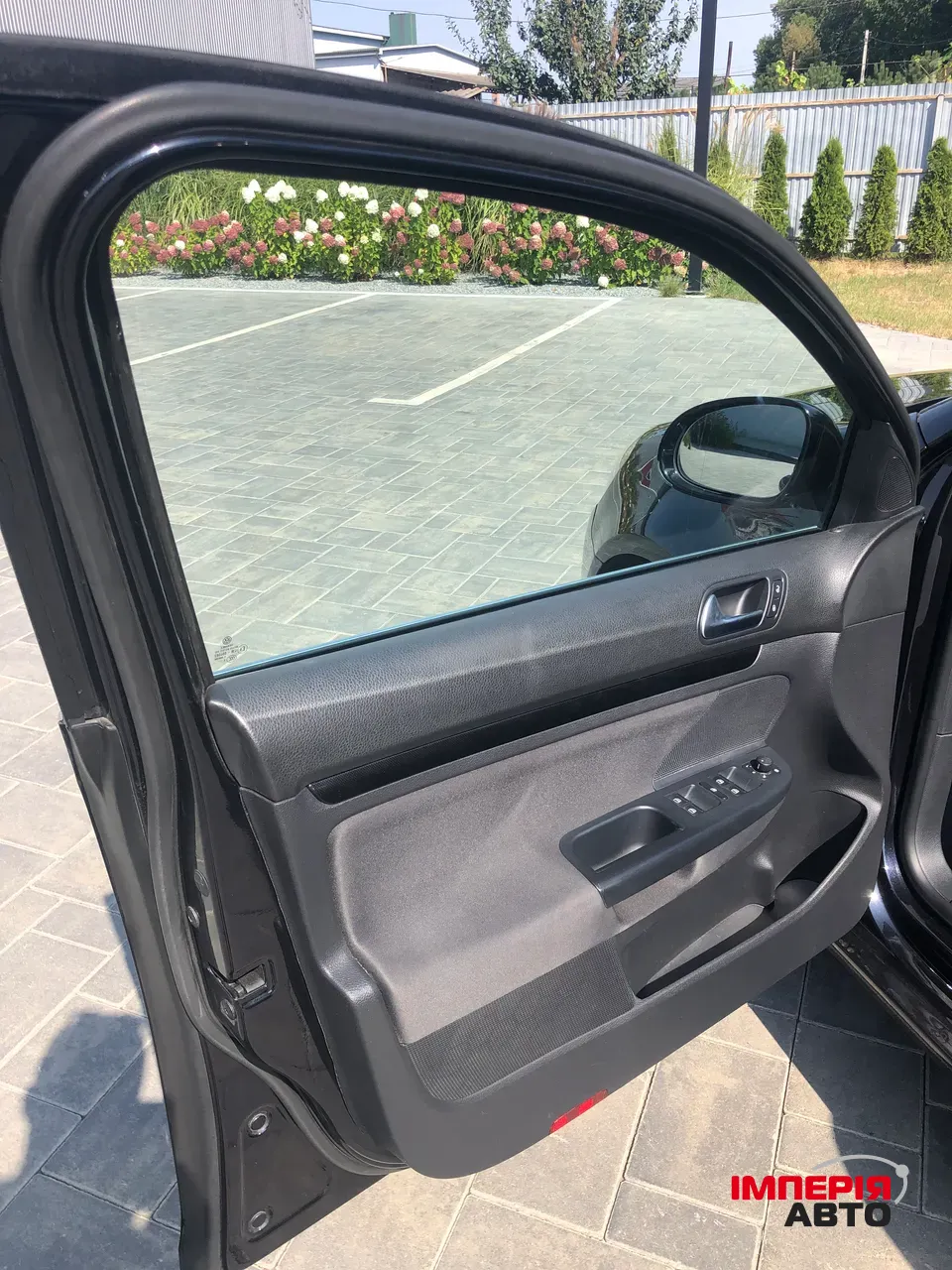 Volkswagen Golf - фото 6