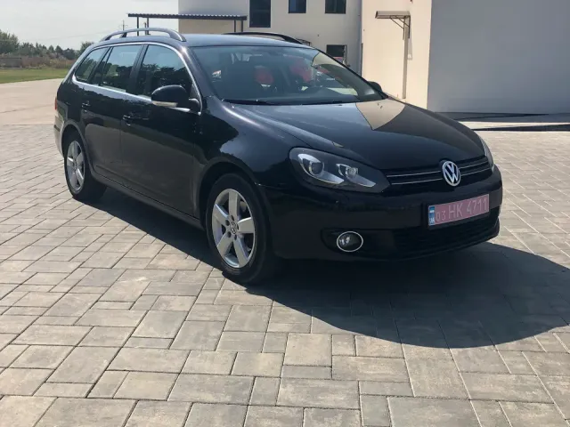 Volkswagen Golf - фото 1