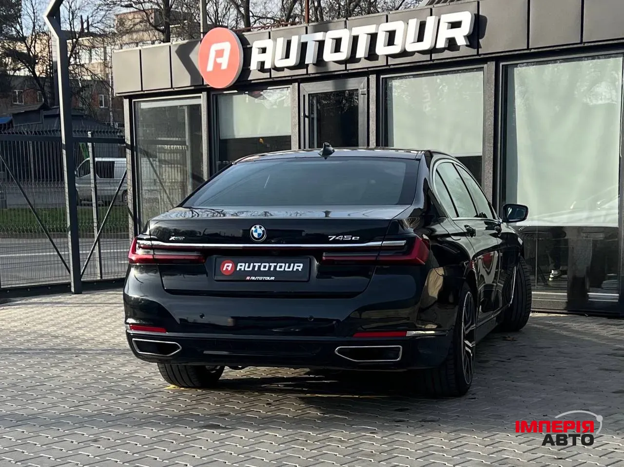 BMW 7 серії - фото 11