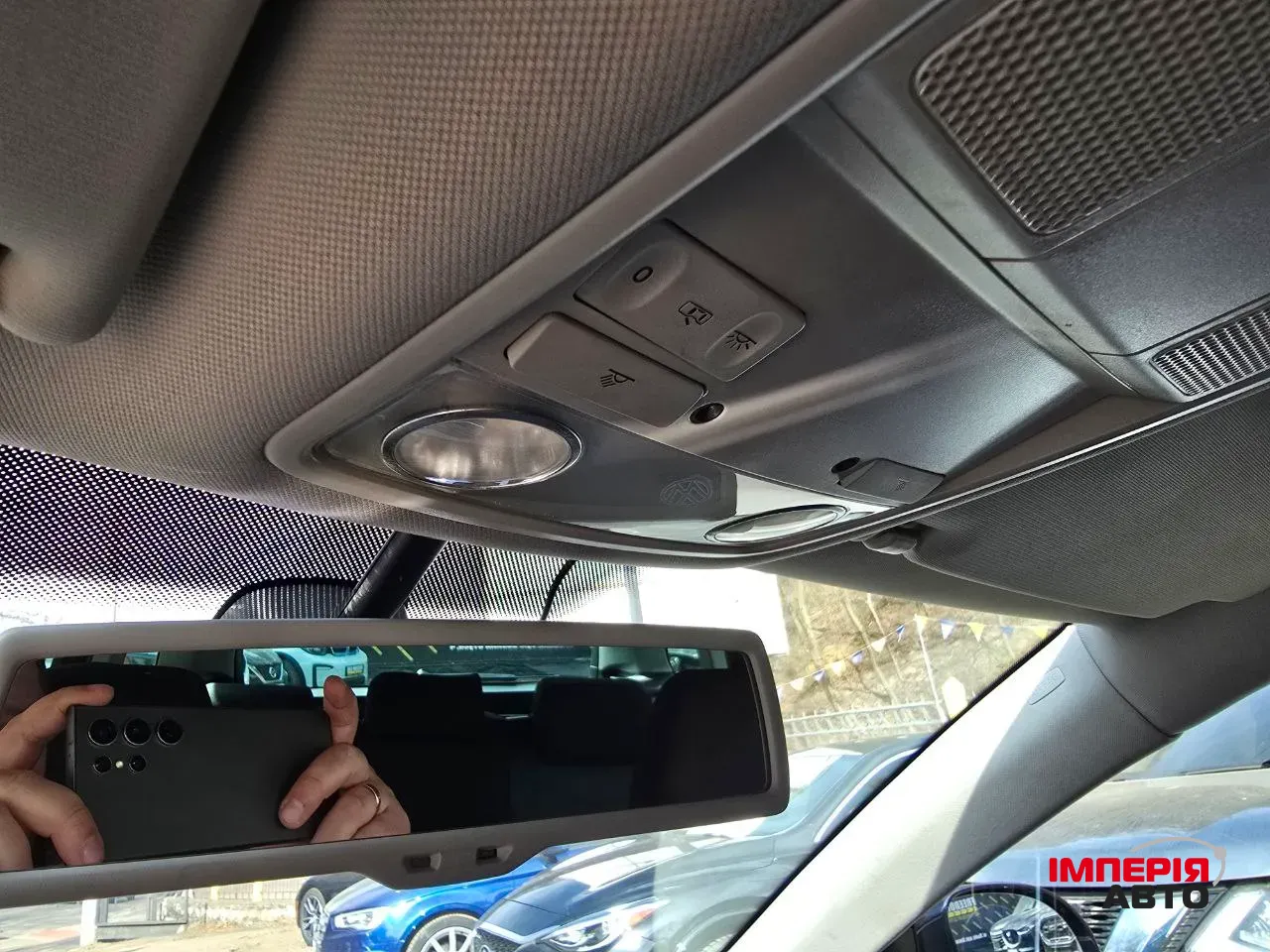 Volkswagen Golf - фото 21