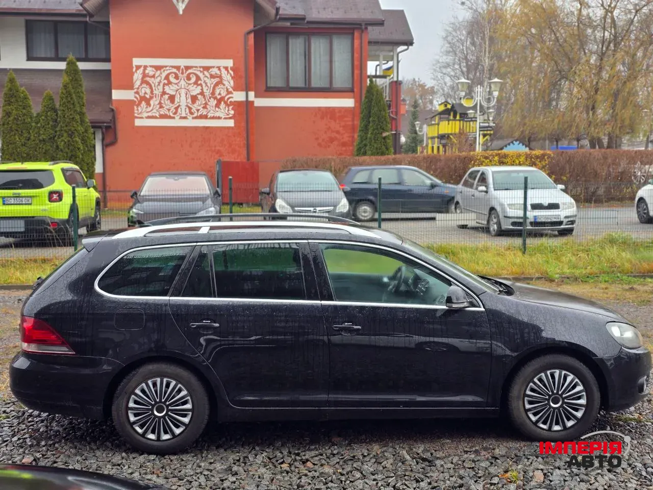 Volkswagen Golf - фото 8