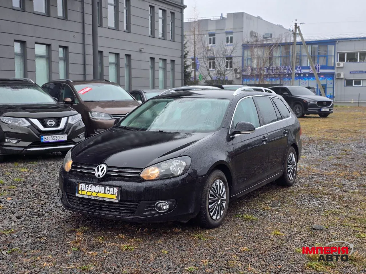 Volkswagen Golf - фото 1