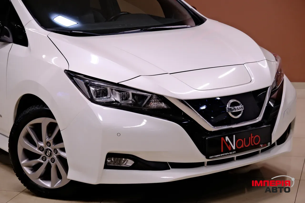 Nissan Leaf - фото 3