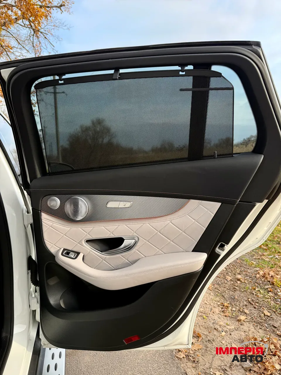 Mercedes-Benz EQC - фото 10