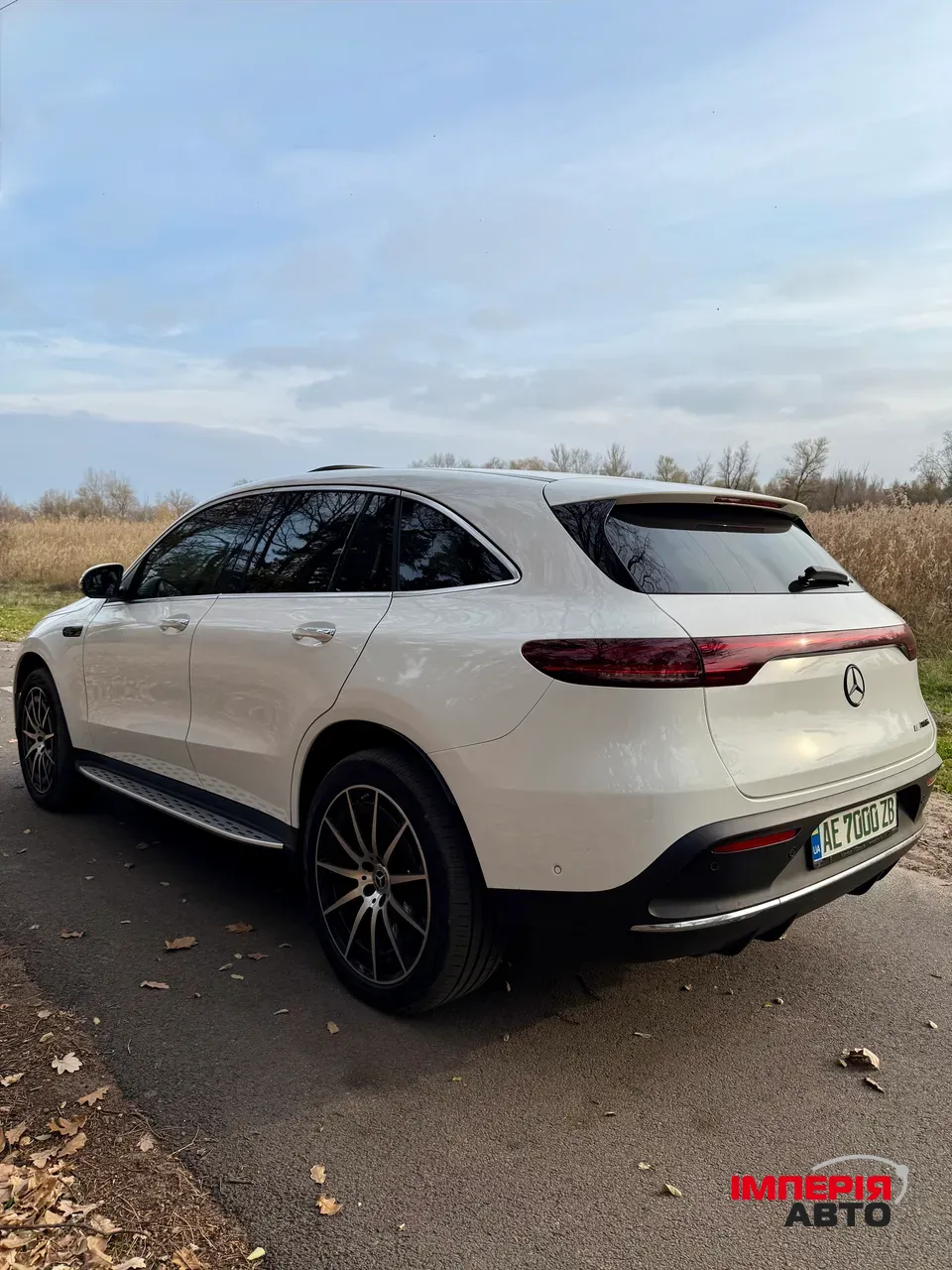 Mercedes-Benz EQC - фото 2
