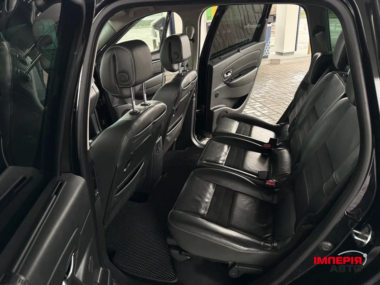 Renault Scenic - фото 7