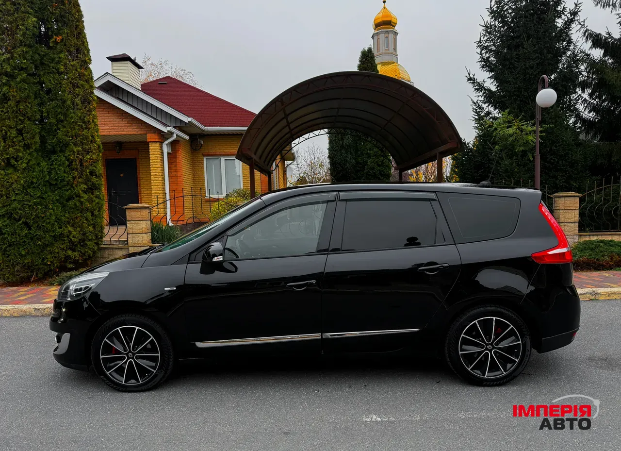 Renault Scenic - фото 3