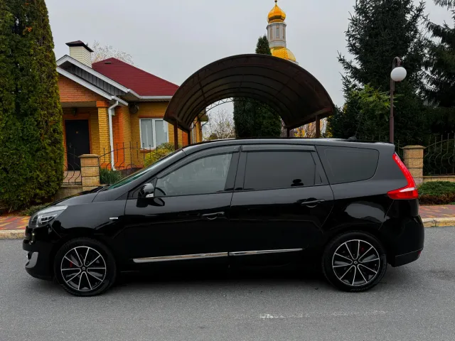Renault Scenic - фото 3