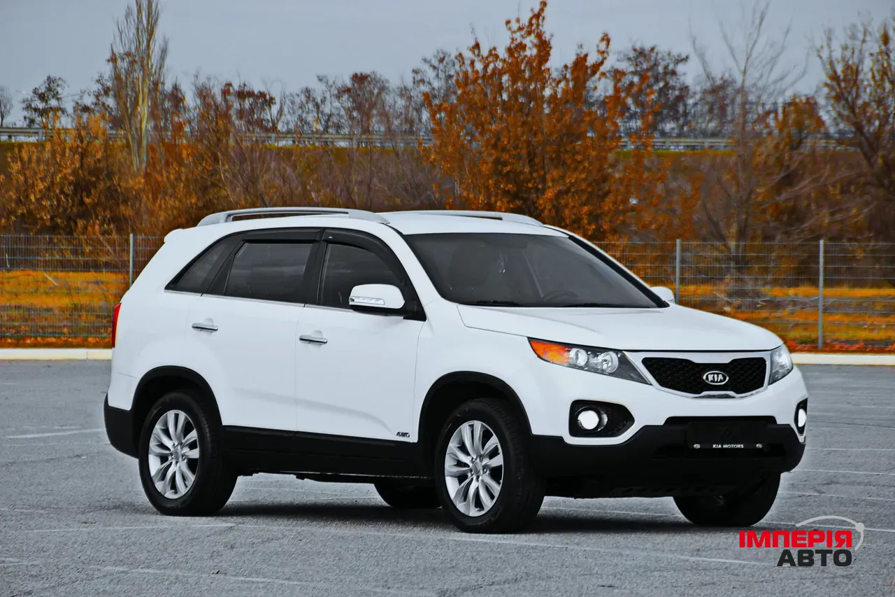 Kia Sorento - фото 3