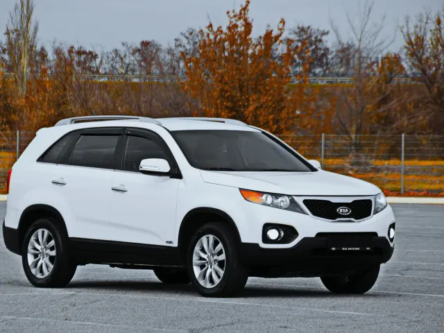 Kia Sorento - фото 3