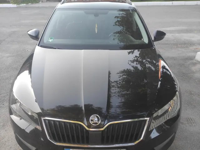 Skoda Superb - фото 1