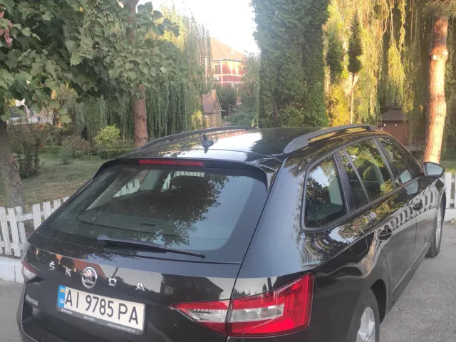 Skoda Superb - фото 3