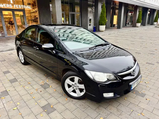 Honda Civic - фото 2