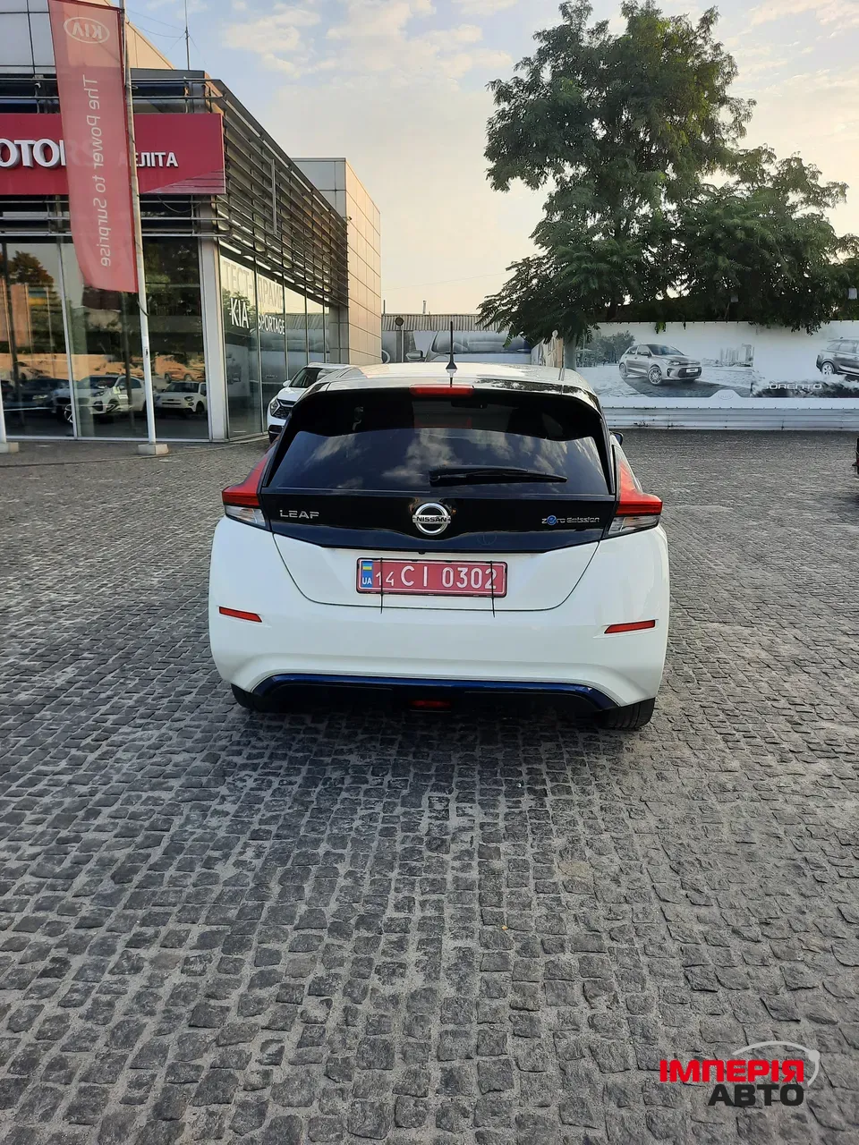 Nissan Leaf - фото 7