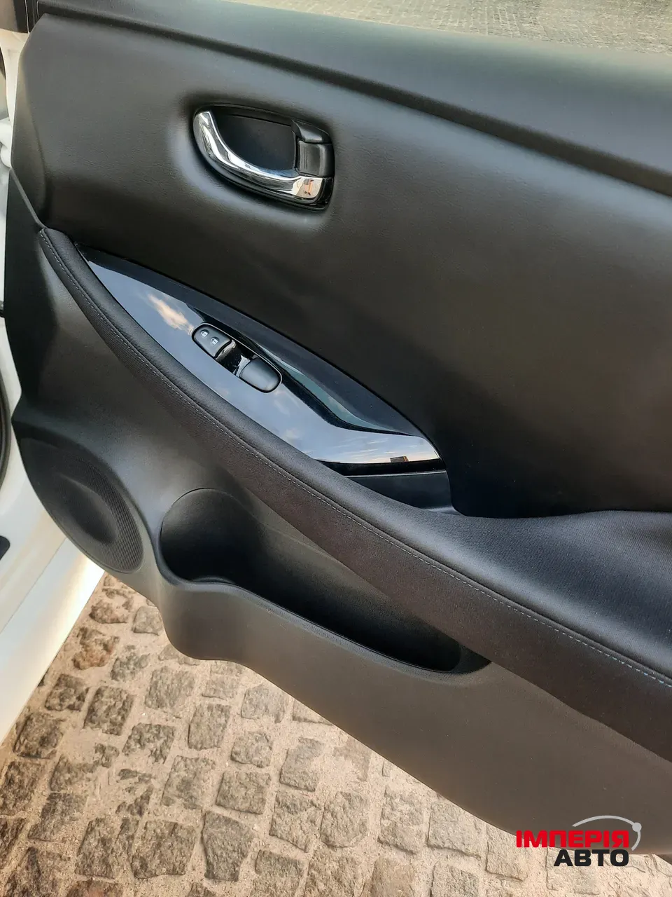 Nissan Leaf - фото 20