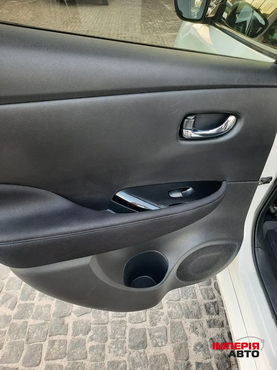 Nissan Leaf - фото 19