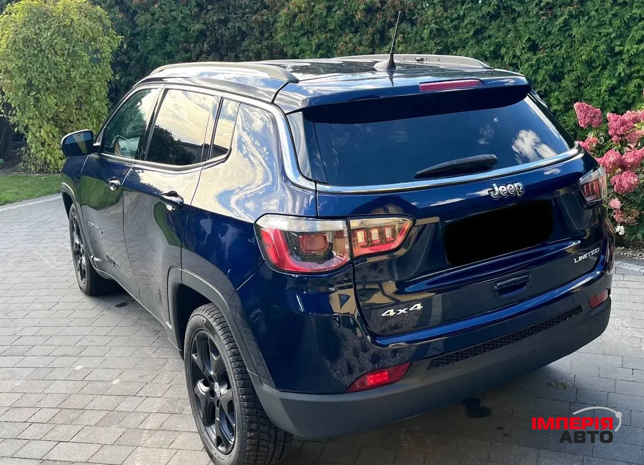 Jeep Compass - фото 6