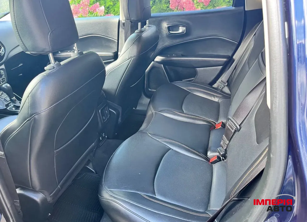 Jeep Compass - фото 8