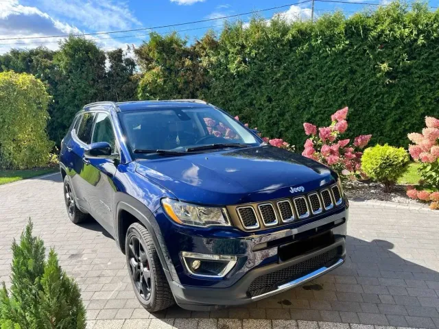 Jeep Compass - фото 1