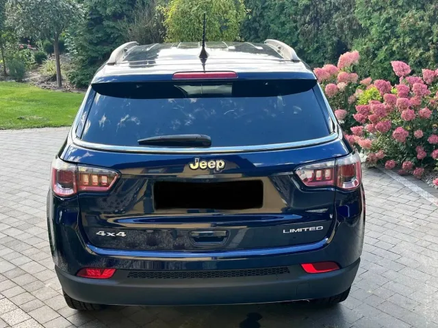 Jeep Compass - фото 5